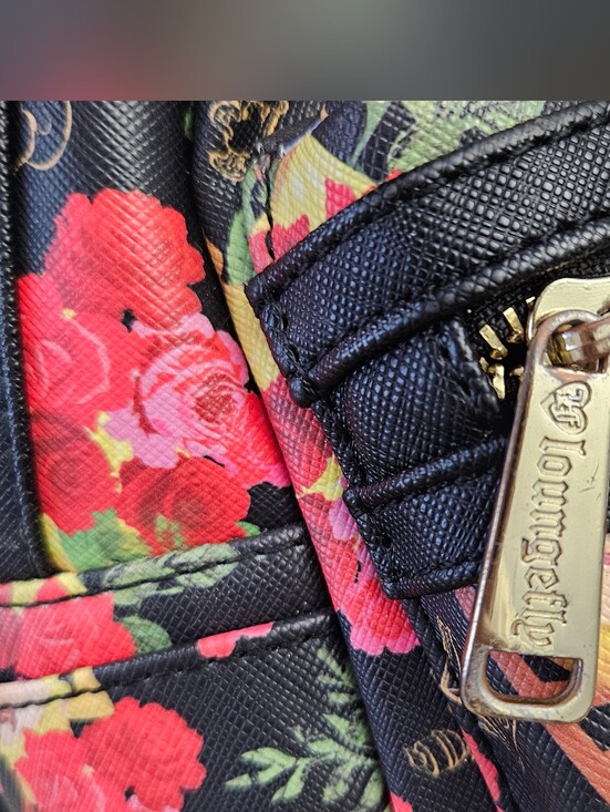 Disney Loungefly 2018 Beauty & The Beast Belle Roses Black Mini Backpack main image 7